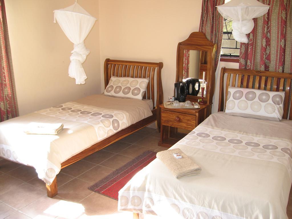The Stone Guest House Лівінґстон Номер фото